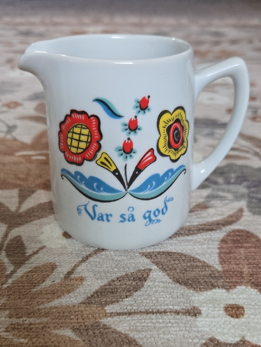 Swedish Berggren Porcelian Creamer Folk Art 'Var Sa God' Vintage